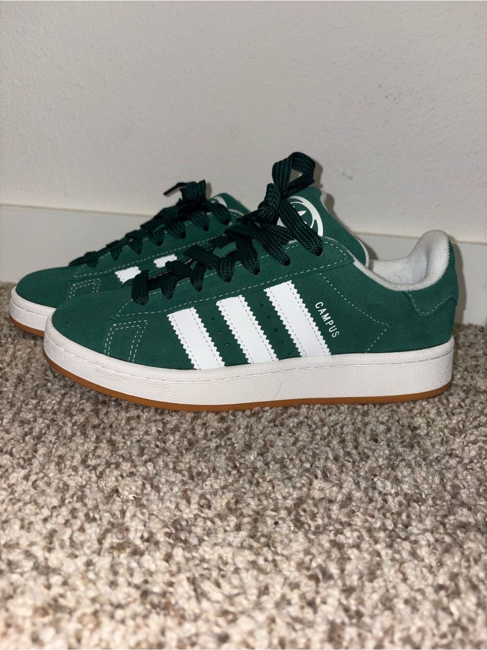adidas Green and White Ortholite Lined Sneaker